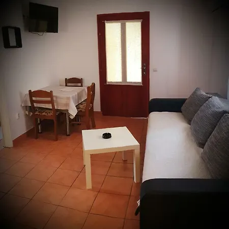 Apartment Bagaric Stari Grad  Exterior photo