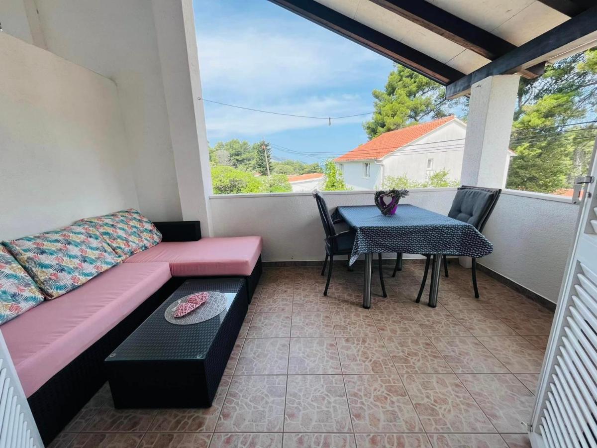 Bagaric Apartment